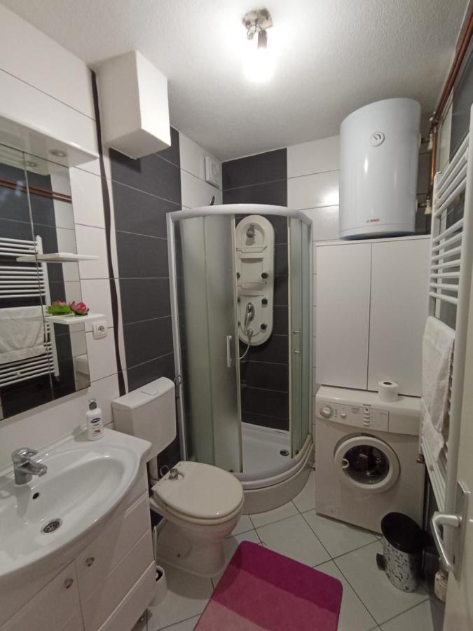 Apartman Dina Bihać Exteriér fotografie