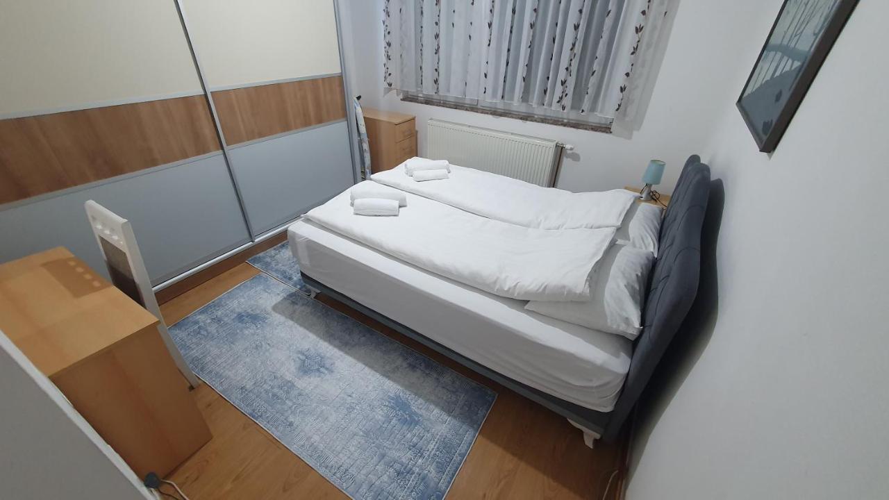 Apartman Dina Bihać Exteriér fotografie