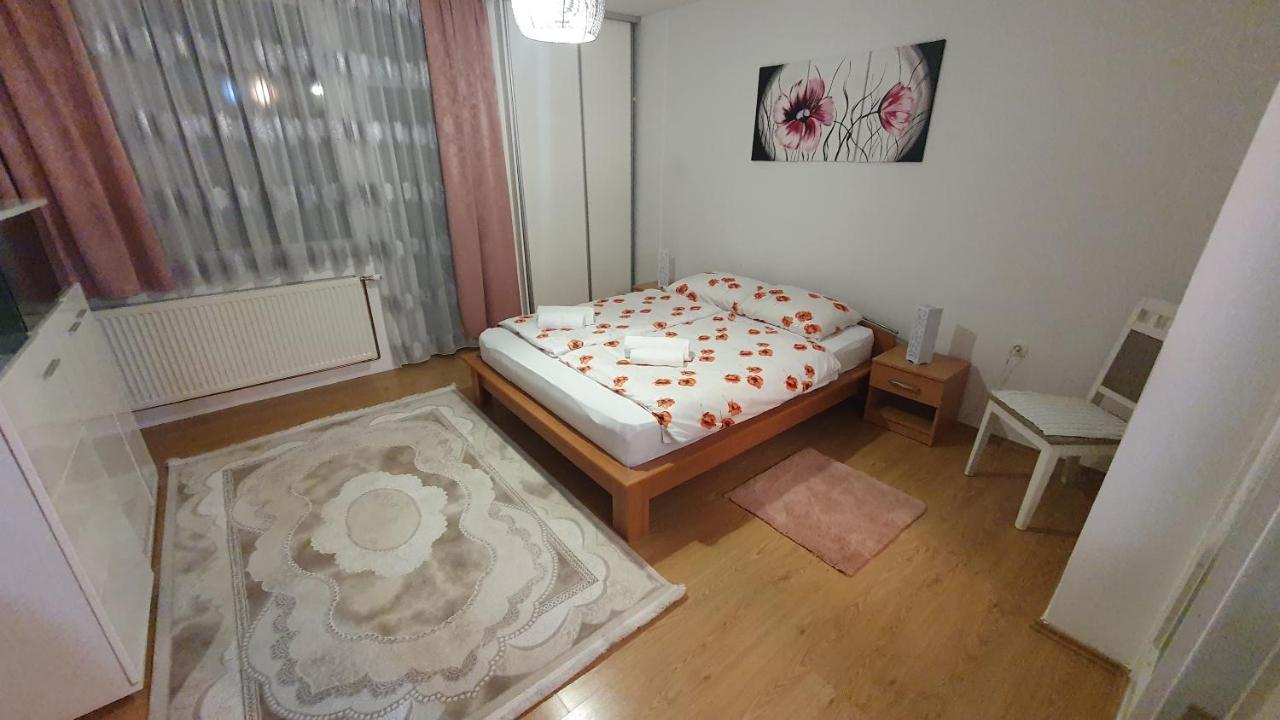 Apartman Dina Bihać Exteriér fotografie